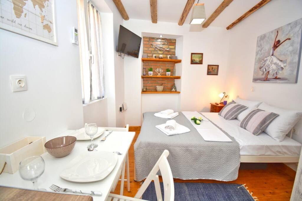 Zia Maria'S House Next To Corfu Port 아파트 외부 사진